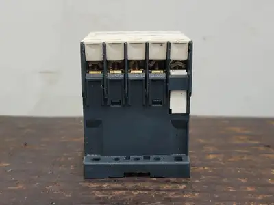 USED TELEMECANIQUE CA3KN22JD