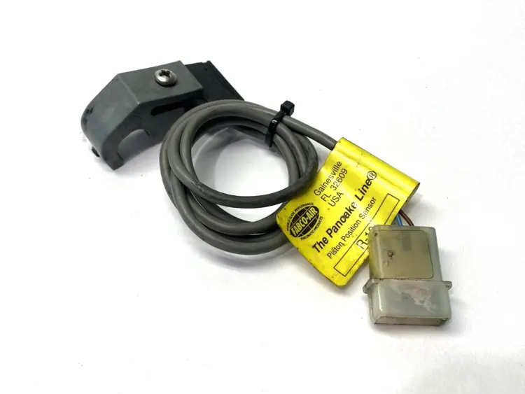 Used Fabco-Air Pancake Line Piston Position Sensor Sensors Michigan US | Maverick Industrial Sales #1395623