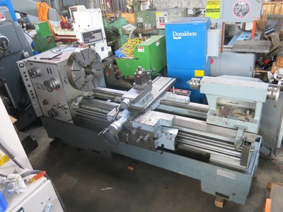 USED LANSING G30 GAP BED LATHE
