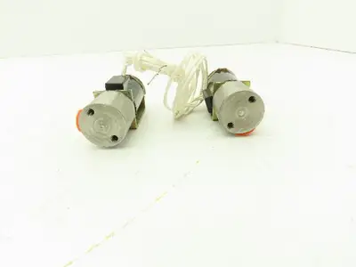 Honeywell Skinner B11HX2 Solenoid Valve 2-Way NO 24V 40 PSI 1/8" NPT Lot of 2