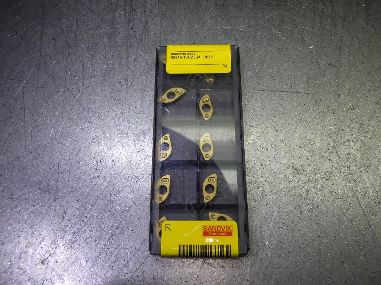 Sandvik Carbide Milling Inserts QTY10 RA216-13 02 E-M 1025 (LOC2083D)
