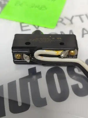 New | in-Stock MICROSWITCH BE-2RB Miscellaneous Equipment (Electrical & Power) Ohio US | Surplus Asset Holdings #1237975