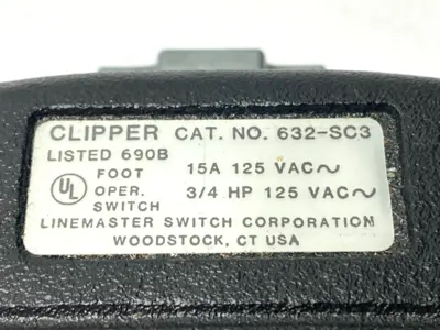 Used Linemaster Clipper Electric Momentary Air Valve Foot Switch 125VAC 15A Relays & Switches Michigan US | Maverick Industrial Sales #1393196
