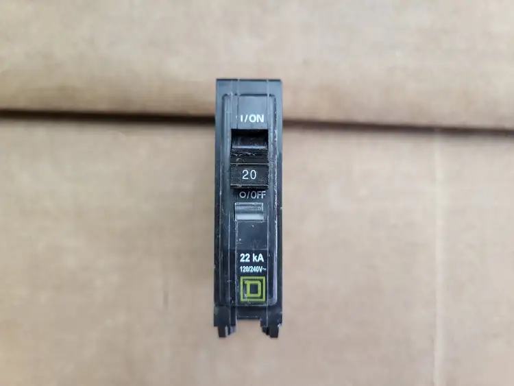 Used SQUARE D QOB120 Switchgears British Columbia CA | Lenmark #1438682