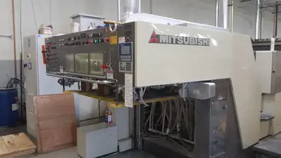 2005 Mitsubishi D3000TP Eight Color (Installed new in 2007)