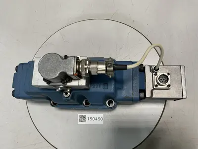 USED MOOG D663-317C