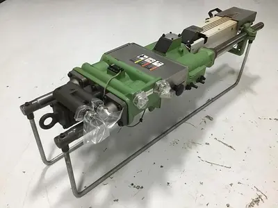 USED ARBURG 420M 1000-250 / IU