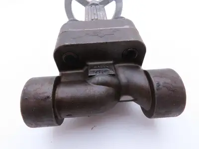 Powell C2221 B2 C1 Globe Valve 1/4" Socket Weld Rising Stem Carbon Class 1500