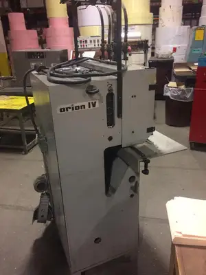 Hohner Orion IV - Four Head Stitcher