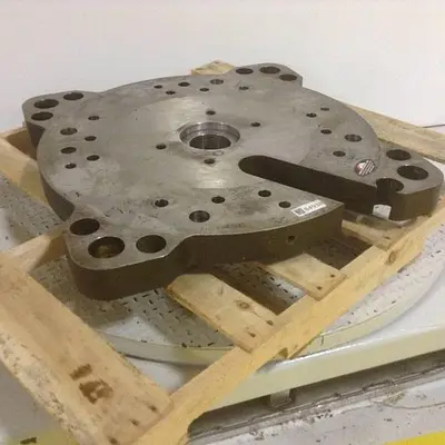 USED CINCINNATI MILACRON VH850-116 CLAMP