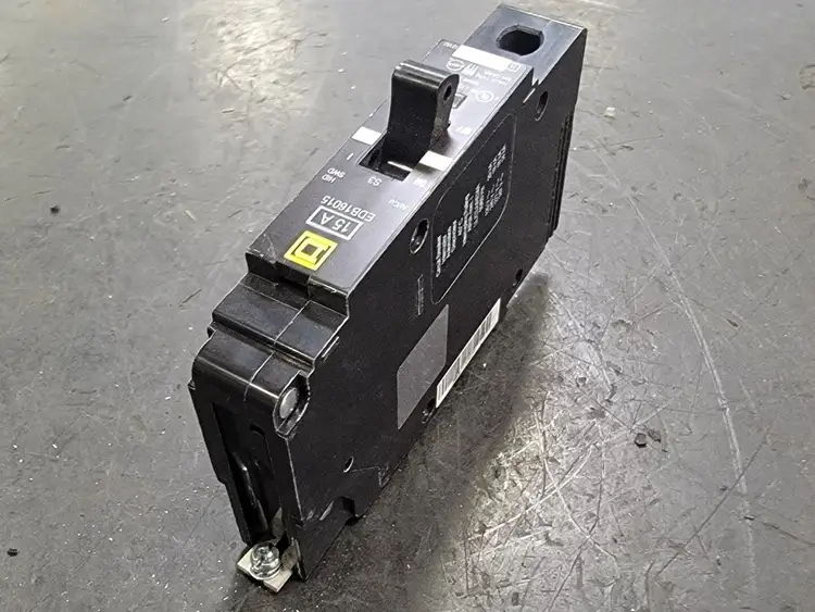 New | in-Stock SQUARE D EDB16015 Switchgears British Columbia CA | Lenmark #241135