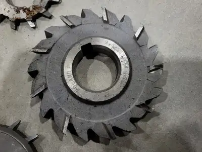 16" x 21" Lathe w/ Tooling & Accessories