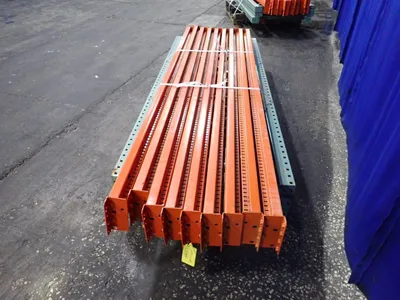 36" X 96" Pallet Racking Lot - Teardrop