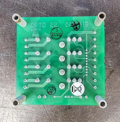 Opto 22 G4PB4 Field Control I/O Mounting Rack w/ 4x G4 OAC24 Modules