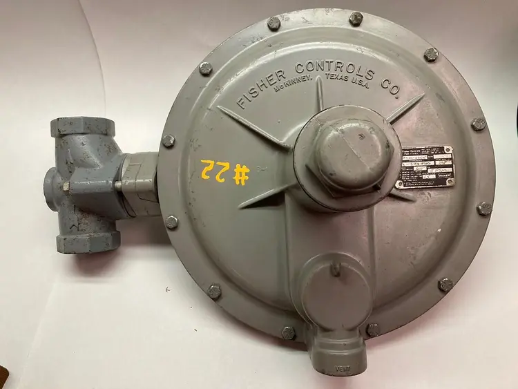Used FISHER CONTROLS S201-CMK Air Pressure Regulators Ohio US | Surplus Asset Holdings #1226094