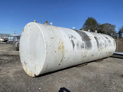 Used USED 10,000 GALLON CARBON STEEL TANK _UNKNOWN_ Carbon Steel Tanks North Carolina US | DH Griffin Used Equipment #1383796