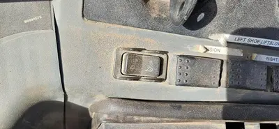 Used 2005 NEW HOLLAND LV80 Tractor Loaders Utah US | CSS Equipment Sales #1347394
