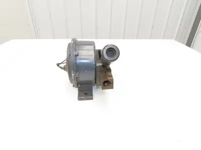 Yaskawa Electric PMED-12-HQ61 DC Wire Feeder 130rpm 18.3VDC 5.5 Amps *READ