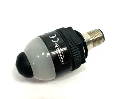 Used Banner Engineering Core Series EZ-LIGHT: 3-Color Indicator w/ DCS 25449 Light Source Equipment Michigan US | Maverick Industrial Sales #1402947