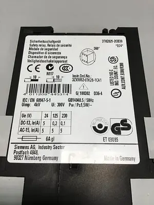 USED SIEMENS 3TK2821-2CB30