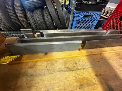 Used _UNKNOWN_ _UNKNOWN_ Press Brake Tooling Ohio US | Myron Bowling Auctioneers Inc #1518543
