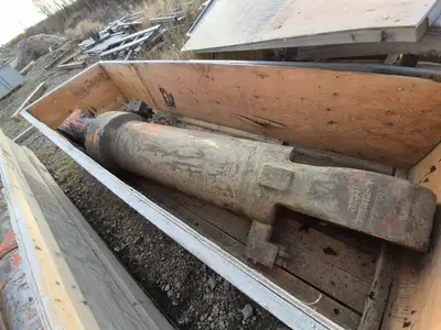 EX3600-5 Boom Cylinder