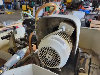USED 2004 MICHAEL WEINIG 950