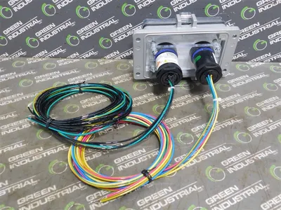 SafeSide P-S10S21-M3RX Voltage Test Station Voltage Indicator & Test Point New