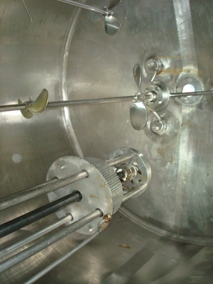 2100L S/S Enc Combination Mixing Tank