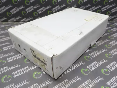 ABB Panel 800 3BSE042244R3 HMI Operator Interface Panel PP826A New NIB