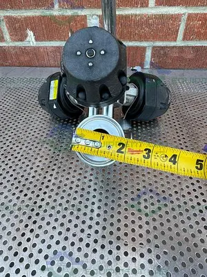 USED 3 ITT PURE FLO ADVANTAGE 4 - WAY DIAPHRAGM VALVE W/ 1" SANITARY FITTING