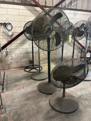 Used _UNKNOWN_ _UNKNOWN_ Axial Fans Virginia US | Myron Bowling Auctioneers Inc #1561963