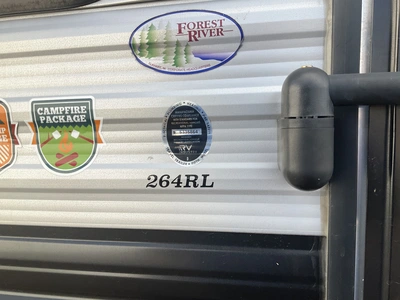 Used 2019 FOREST RIVER CHEROKEE LIMITED 264RL Campers, Caravans, Motorhomes Michigan US | Miedema Asset Management Group #1425175