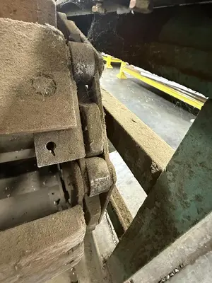 30" WIDE X 75' LONG LONG SLAT-BED CONVEYOR