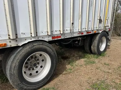 USED 2004 WILKINS WALKING / LIVE FLOOR TRAILER