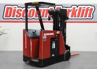 USED 2005 RAYMOND R40-C40TT