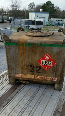 Stainless Steel Totes 300-383 Gallons