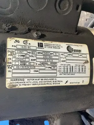 Used CHIEF _UNKNOWN_ Pumps Ohio US | HGR 24 #1506874