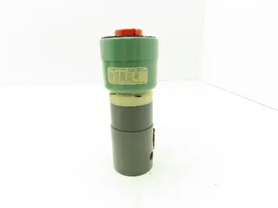 Plast-o-matic EASY1B8G20 Solenoid Valve 1/8" Ports 140PSI 1/4" Orifice 120V Coil