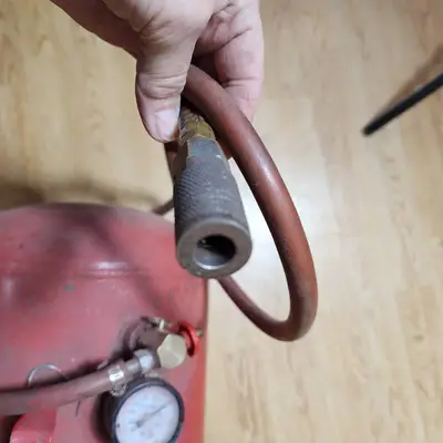 Air Tank with Hose and Gauge