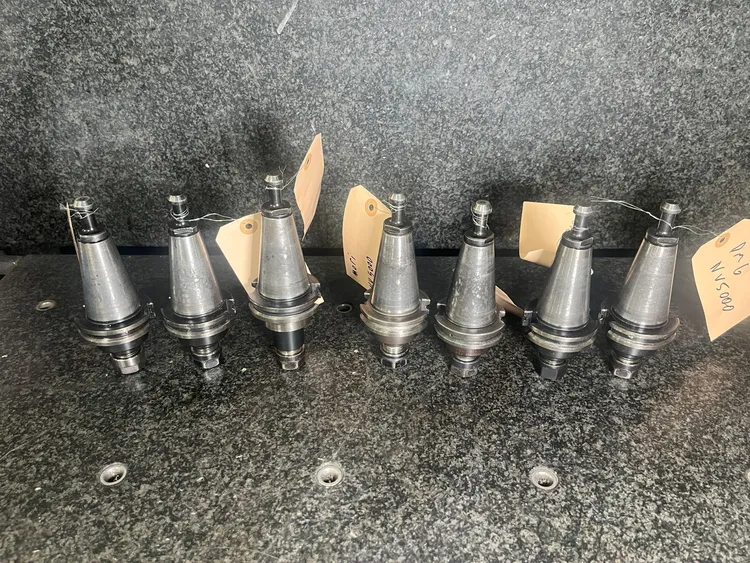 Used SYIC CAT40 Tool Holders | MachineStation #947046