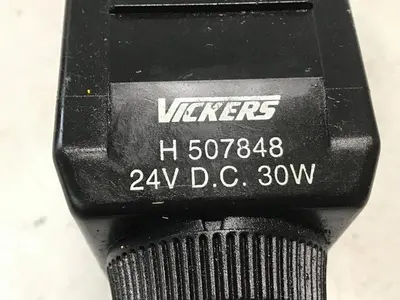 USED VICKERS DG4V3S2ALMUH560