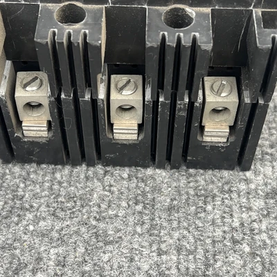 Used FPE ["NEF431015 NEF431015", "NEF431015"] Circuit Breakers California US | Davliegogo LLC #1707104