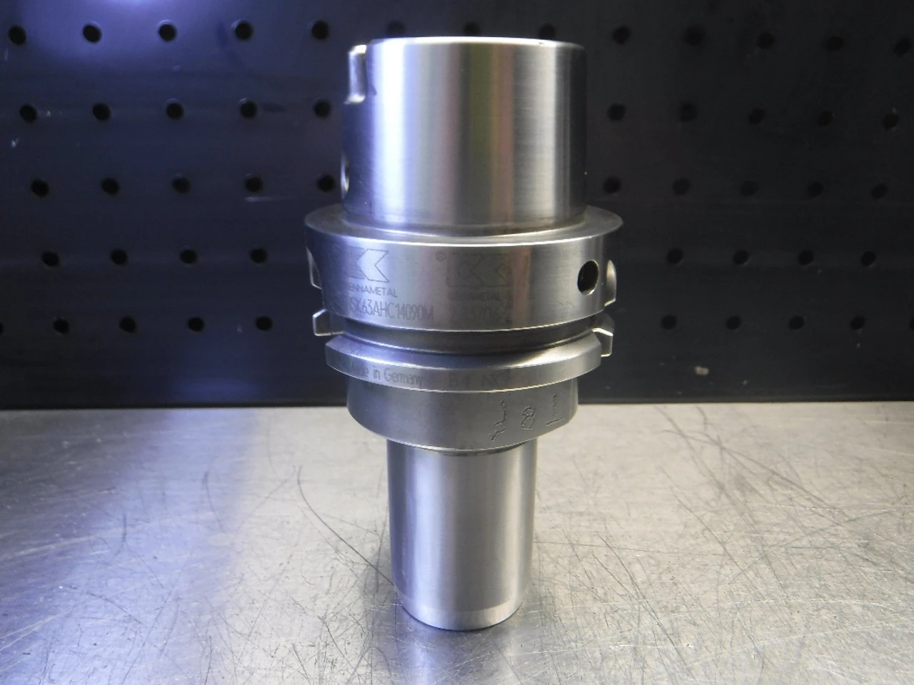 Kennametal HSK63A 14mm Hydraulic Tool Holder 90mm Pro HSK63AHC14090M (LOC352)