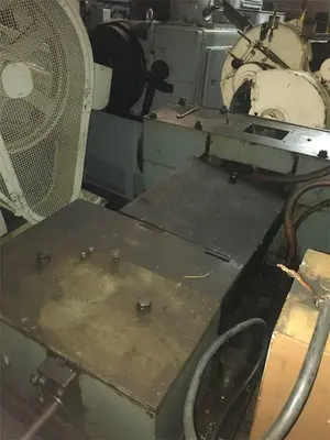 Used 1983 IZPE V-2E Thread Rollers | Walden Machinery #1289008