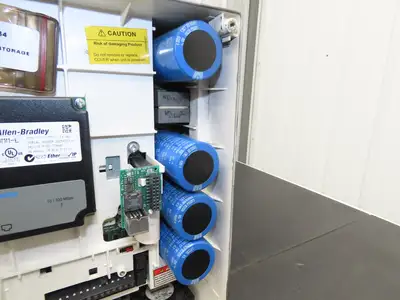 Allen Bradley 20AD040C0AYNANC0 PowerFlex 70 AC Drive 30Hp 480VAC 3Ph 40A Ser A