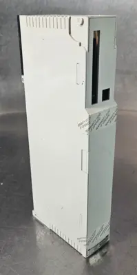 Schneider Automation 140CPS21100 - Modicon Power Supply (BIN535)