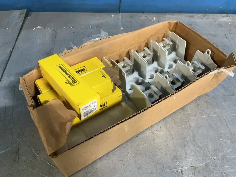 Used COOPER BUSSMANN _UNKNOWN_ Fuses Ohio US | HGR 24 #1280356
