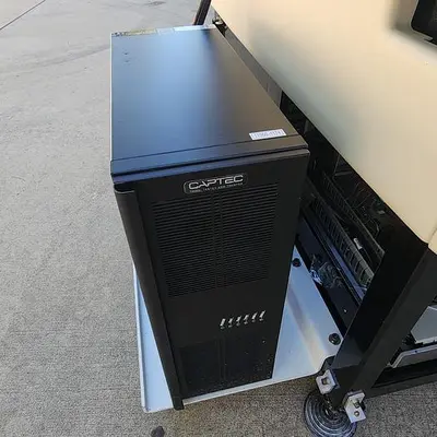 USED NIKON V130