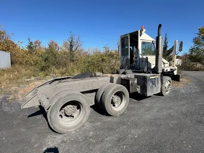 Used 2011 OTTAWA YARD SPOTTER Tow Tractors Pennsylvania US | Proxy Equipment #1385294